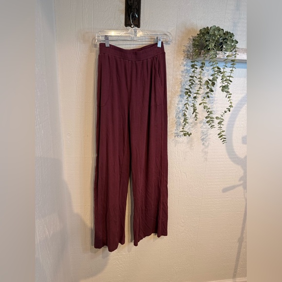 LOUNGE FLARE Pant NWOT mulled wine - Picture 2 of 6